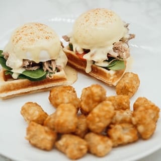 Kalua Pork Benedict
